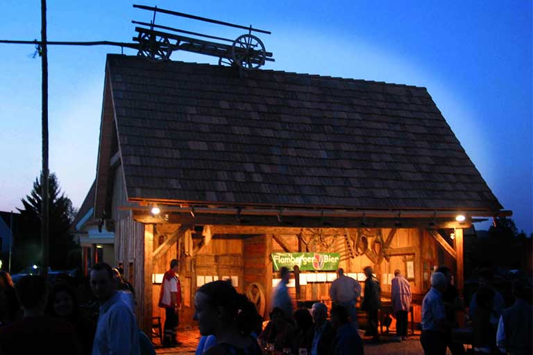Große Schratlhütte in Heimschuh